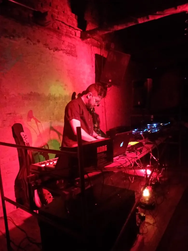 HOB live at the EMM Showcase (5)