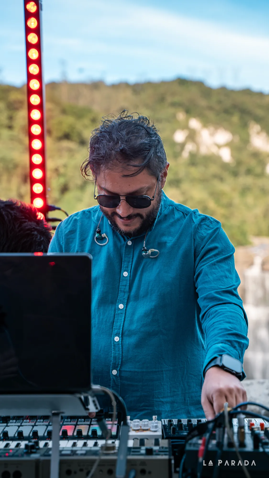HOB live on the terrace at Salto del Tequendama (5)